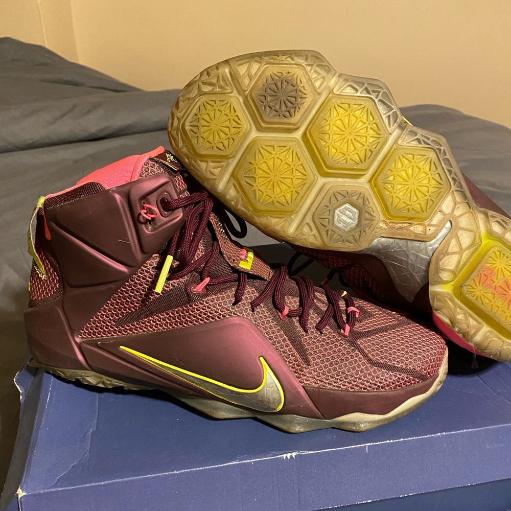 Lebron XII - Picture 3 of 6